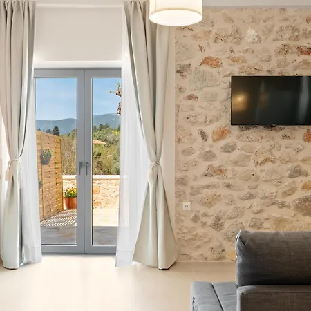 Orianthia Stone Ferienhaus