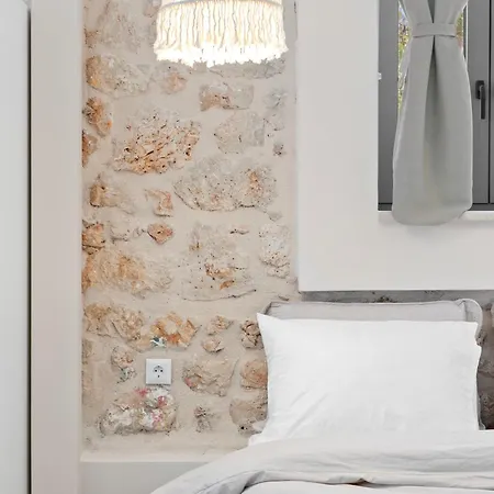 Orianthia Stone Holiday home Marantochori